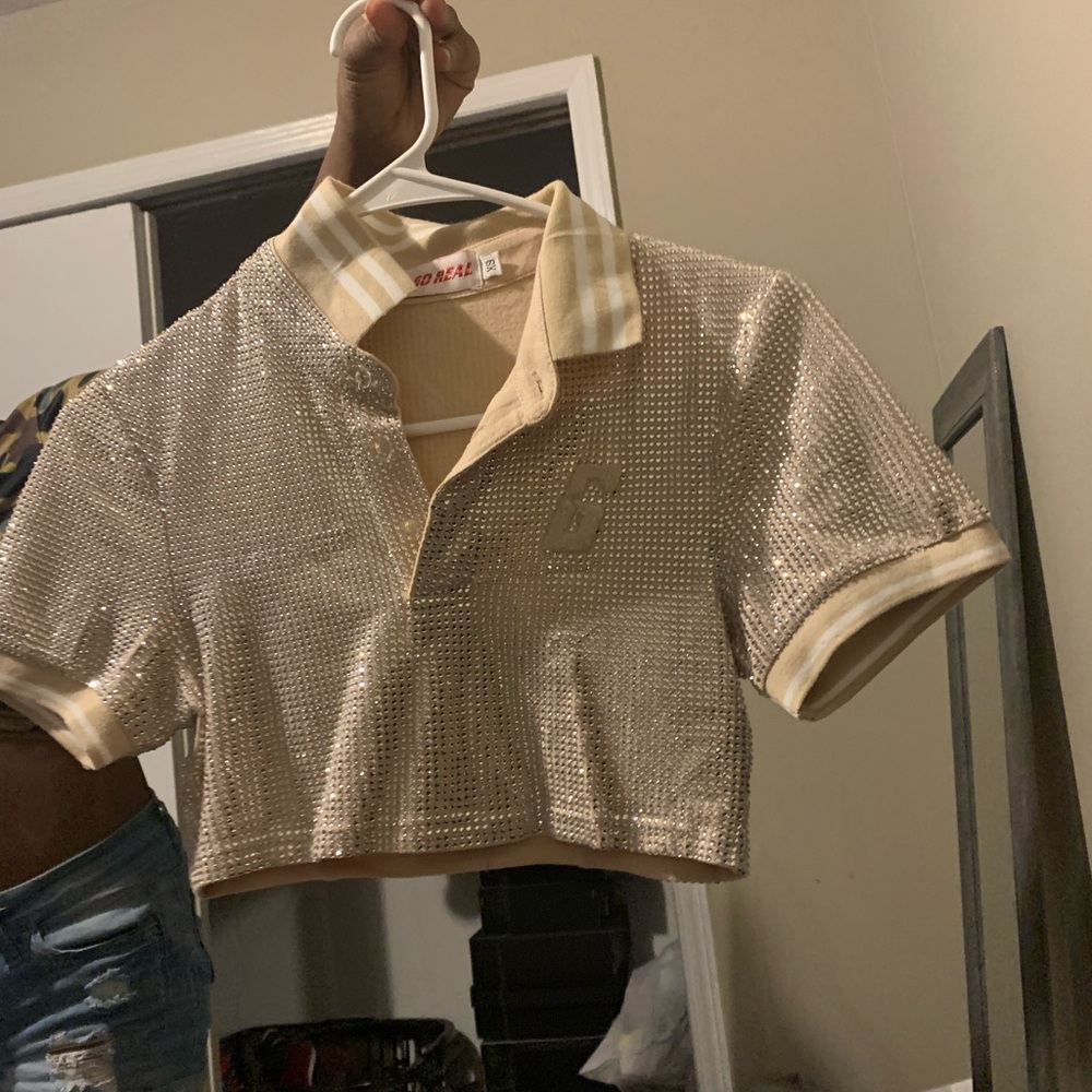 Nude diamond shirt an black jean whide leg pants - Picture 3 of 3